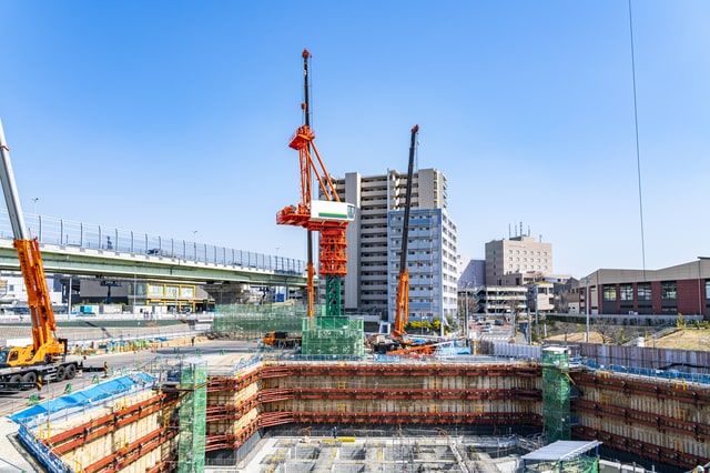 土木と建築の違いとは？それぞれの仕事内容と役割を徹底解説